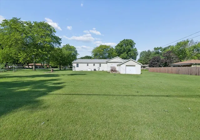 Homes for sale in Joliet, IL | 2504 Commonwealth Ave, Joliet, IL 60435 | MLS# 12677138