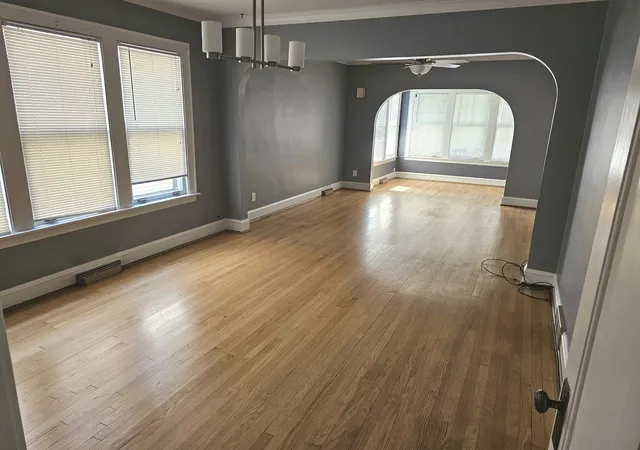 3rd image of 5445 N Magnet Ave, Chicago, IL 60630 | MLS# 12677202