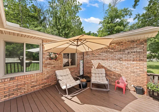 Photo 3 of Single family home for sale at 1617 Lake Shore Dr, Mahomet, IL 61853 | MLS# 12677265 | Listing updated on 2026-09-26