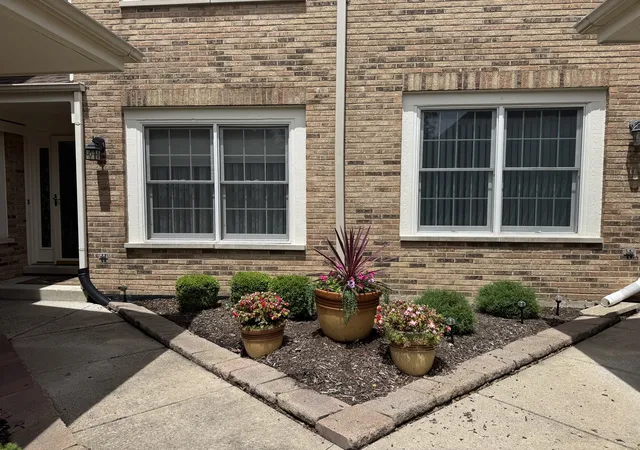 Homes for sale in Orland Park, IL | 14410 Crystal Tree Dr, Orland Park, IL 60462 | MLS# 12677283