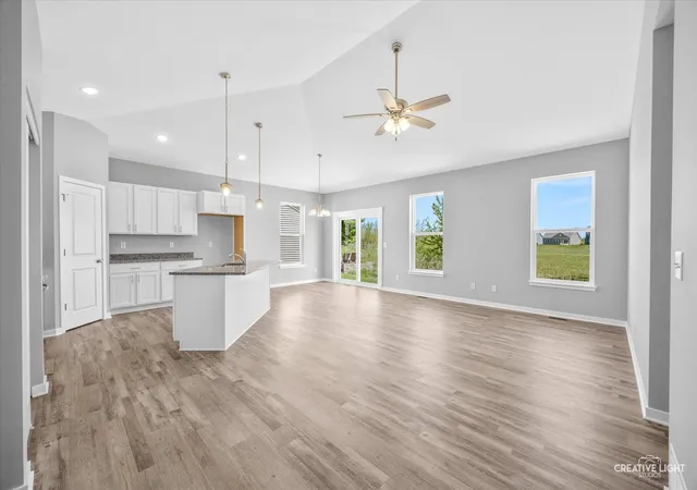 Photo 4 of Single family home for sale at 318 N Charles St, Cortland, IL 60112 | MLS# 12677305 | Listing updated on 2026-10-05