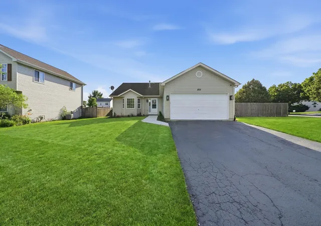 1st image of 805 Thorn Creek Dr, Joliet, IL 60436 | MLS# 12677311