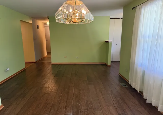 3rd image of 4101 216Th St, Matteson, IL 60443 | MLS# 12677359