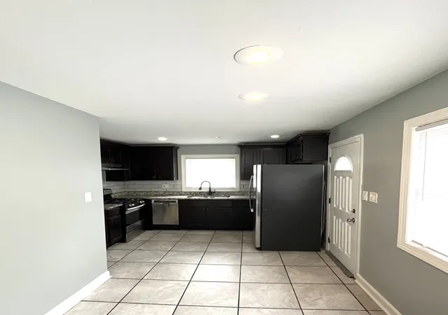 Homes for sale in South Holland, IL | 16626 Holland Ave, South Holland, IL 60473 | MLS# 12677374