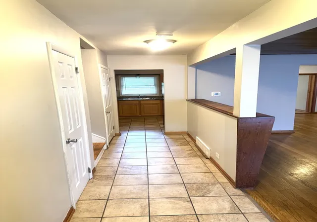 2nd image of 1834 Terrace Rd, Homewood, IL 60430 | MLS# 12677376