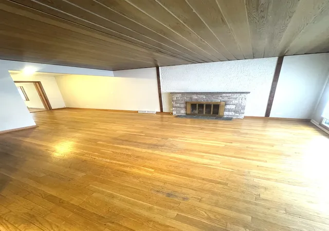 3rd image of 1834 Terrace Rd, Homewood, IL 60430 | MLS# 12677376