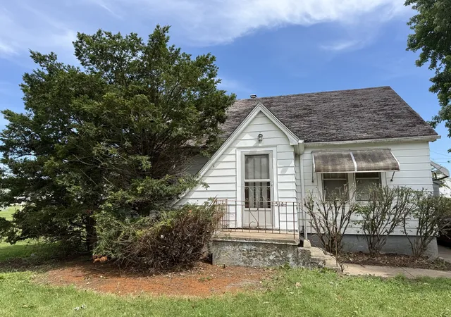 1st image of 518 W Saint Paul St, Spring Valley, IL 61362 | MLS# 12677405