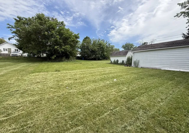 14th image of 518 W Saint Paul St, Spring Valley, IL 61362 | MLS# 12677405
