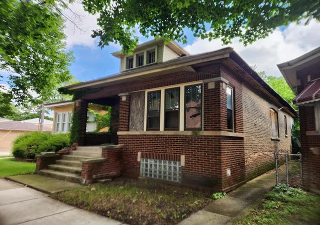 2nd image of 8119 S Perry Ave, Chicago, IL 60620 | MLS# 12677453