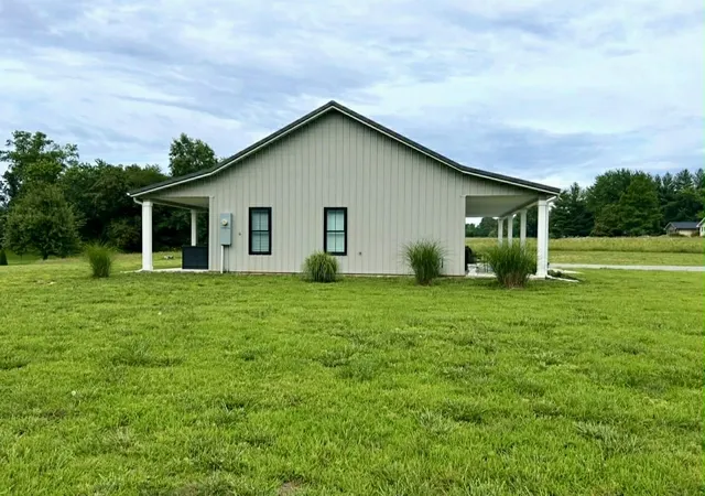 4th image of 13271 Hope Ln, Benton, IL 62812 | MLS# 12677487