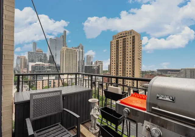 Homes for sale in Chicago, IL | 1516 S Wabash Ave #1102, Chicago, IL 60605 | MLS# 12677489