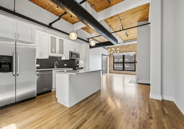 Homes for sale in Chicago, IL | 1728 N Damen Ave #309, Chicago, IL 60647 | MLS# 12677591