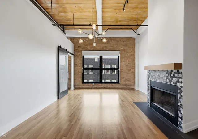 Homes for sale in Chicago, IL | 1728 N Damen Ave #309, Chicago, IL 60647 | MLS# 12677591