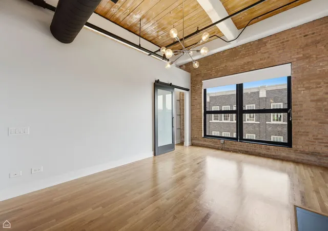 Homes for sale in Chicago, IL | 1728 N Damen Ave #309, Chicago, IL 60647 | MLS# 12677591