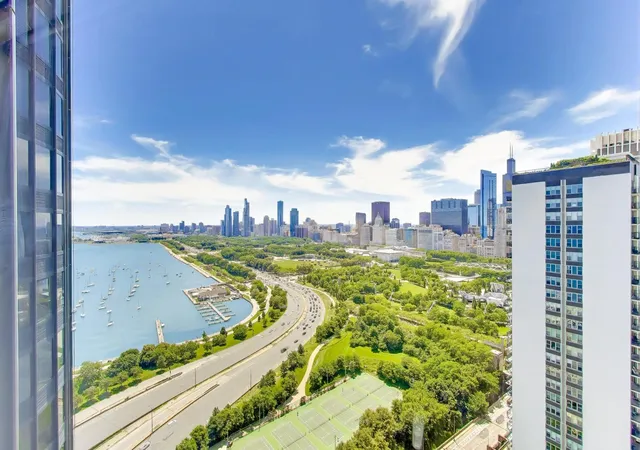 5th image of 155 N Harbor Dr #3102, Chicago, IL 60601 | MLS# 12677671