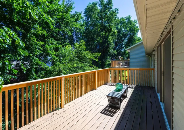 Homes for sale in East Moline, IL | 915 23rd Ave #6, East Moline, IL 61244 | MLS# 12677716