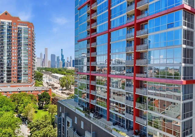 Homes for sale in Chicago, IL | 1841 S Calumet Ave, Chicago, IL 60616