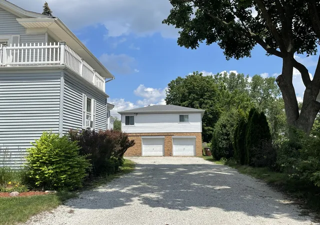 3rd image of 6872 W 173Rd Pl Sw, Tinley Park, IL 60477 | MLS# 12677756