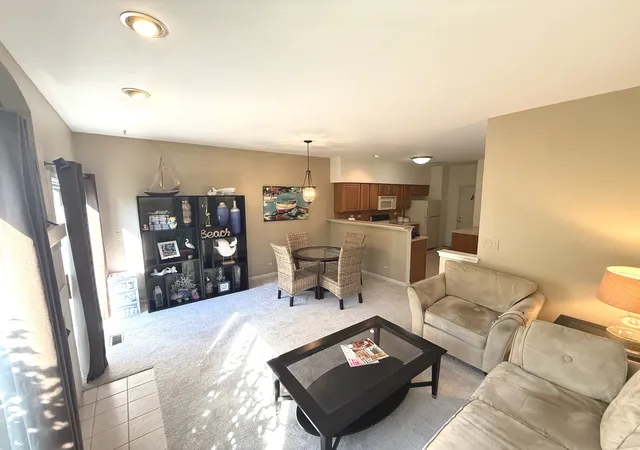Photo 3 of Townhouse for sale at 1045 Woodview Ct, Aurora, IL 60502 | MLS# 12677783 | Listing updated on 2026-09-06