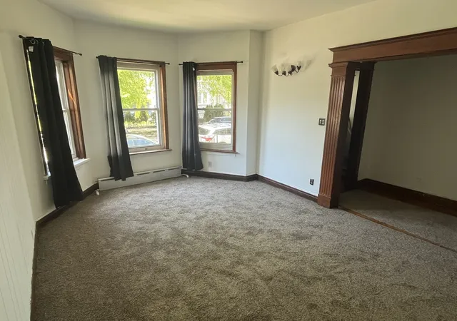 Homes for sale in Chicago, IL | 5233 S Hermitage Ave, Chicago, IL 60609 | MLS# 12677829