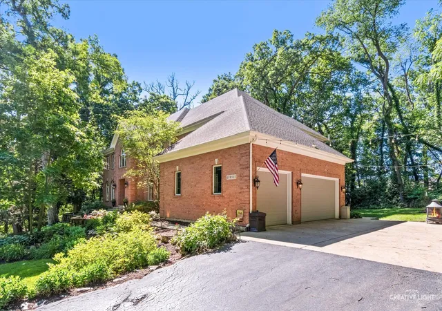 1st image of 40w913 Trotter Ln, St. Charles, IL 60175 | MLS# 12677838
