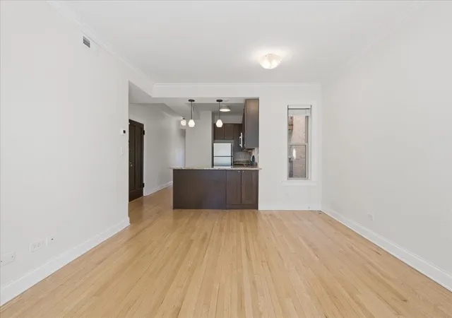 Homes for sale in Chicago, IL | 2152 W Ainslie St #D2, Chicago, IL 60625 | MLS# 12677867