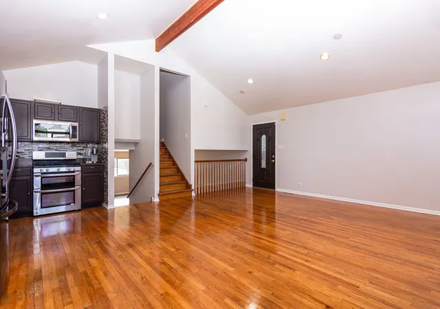3rd image of 12402 S Racine Ave, Calumet Park, IL 60827 | MLS# 12677881