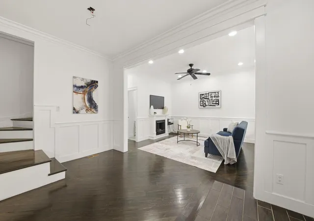 2nd image of 2446 W Pensacola Ave, Chicago, IL 60618 | MLS# 12677920