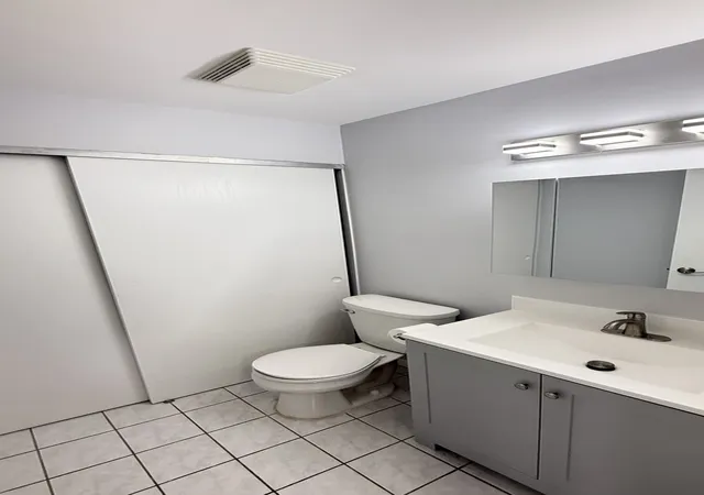 3rd image of 341 W 24Th St #3, Chicago, IL 60616 | MLS# 12677940