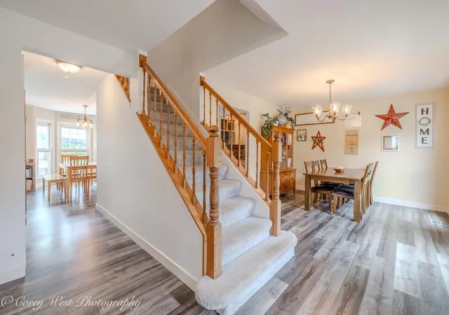 3rd image of 1431 Steeplechase Rd, Bartlett, IL 60103 | MLS# 12678023