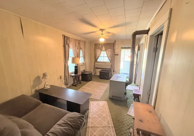 Photo 2 of Single family home for sale at 406 Church St, Zeigler, IL 62999 | MLS# 12678071 | Listing updated on 2026-08-04