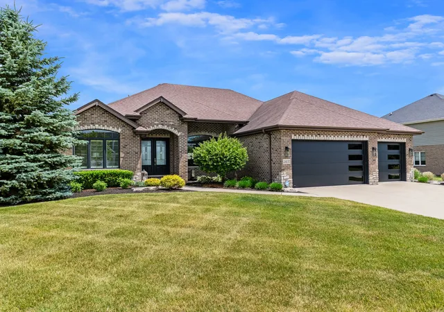 Homes for sale in Manhattan, IL | 24135 S Bay To Bay Blvd, Manhattan, IL 60442 | MLS# 12678106