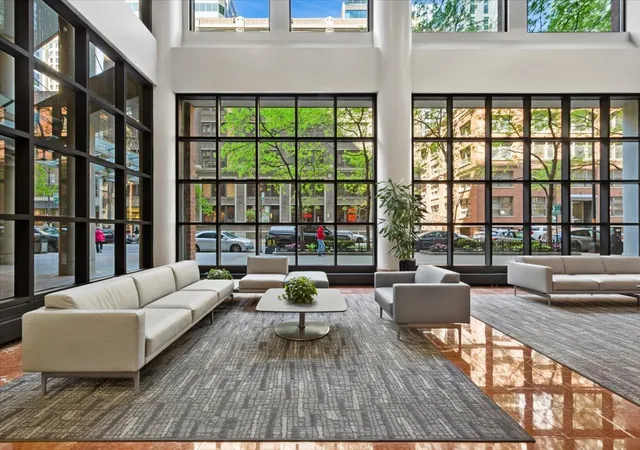 2nd image of 211 E Ohio St #2216, Chicago, IL 60611 | MLS# 12678118