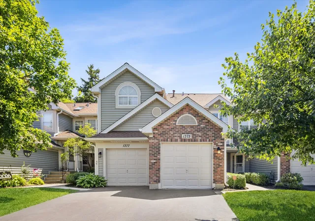 1st image of 1375 Ridgefield Cir #1375, Carol Stream, IL 60188 | MLS# 12678127