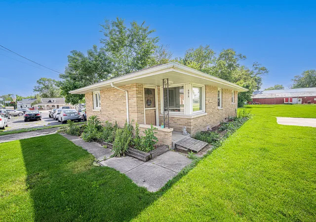 Homes for sale in St. Anne, IL | 6678 S State Route 1, St. Anne, IL 60964 | MLS# 12678135