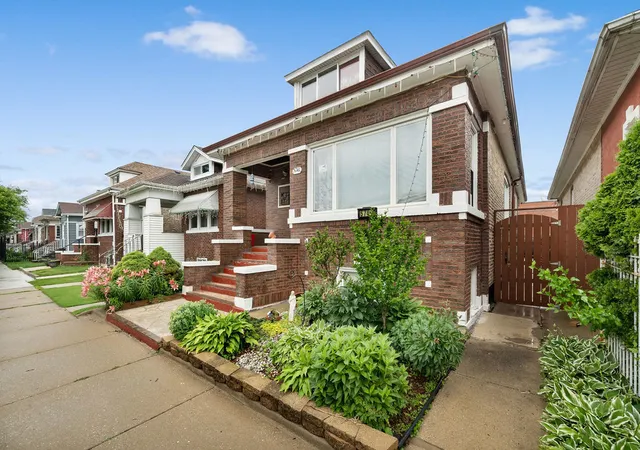 18th image of 5741 S Sawyer Ave, Chicago, IL 60629 | MLS# 12678169