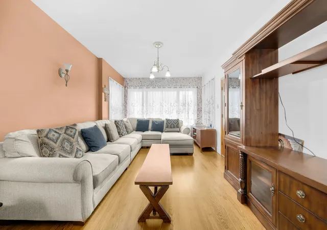 2nd image of 5741 S Sawyer Ave, Chicago, IL 60629 | MLS# 12678169