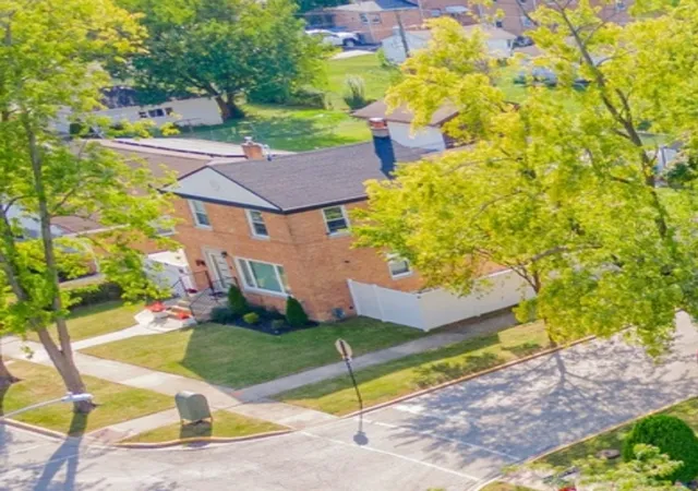 24th image of 444 N Irving Ave, Hillside, IL 60162 | MLS# 12678242