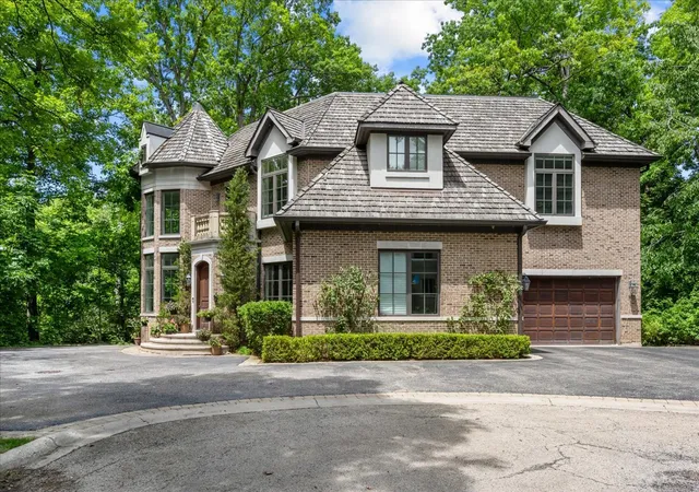 Homes for sale in Highland Park, IL | 2390 Woodpath Ln, Highland Park, IL 60035 | MLS# 12678266