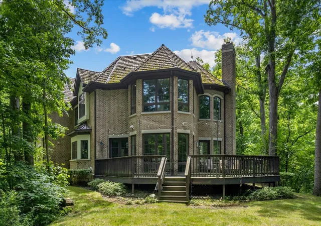 Homes for sale in Highland Park, IL | 2390 Woodpath Ln, Highland Park, IL 60035 | MLS# 12678266