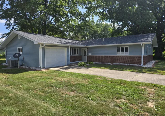 2nd image of 1416 Julianne Dr, Marion, IL 62959 | MLS# 12678274