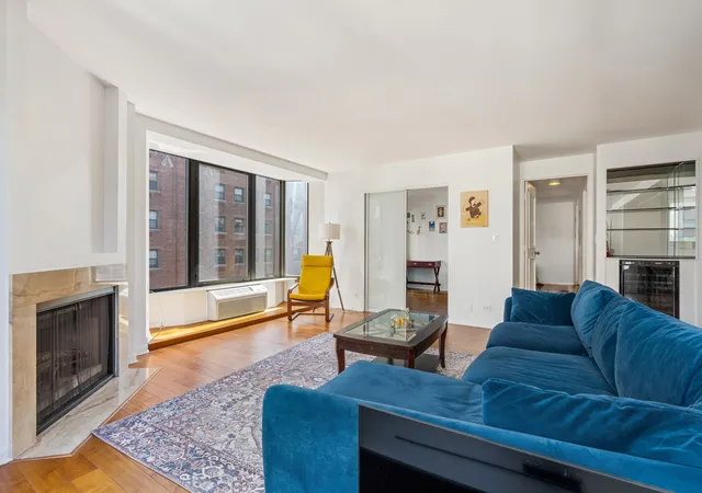 Homes for sale in Chicago, IL | 40 E Delaware Pl #1502, Chicago, IL 60611 | MLS# 12678336