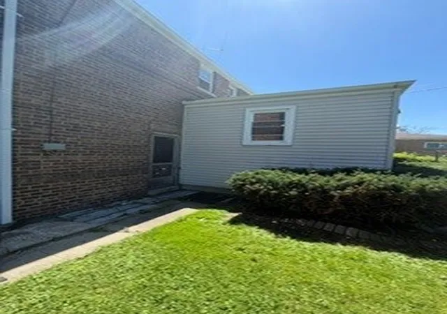 4th image of 3736 S 58Th Ave, Cicero, IL 60804 | MLS# 12678416