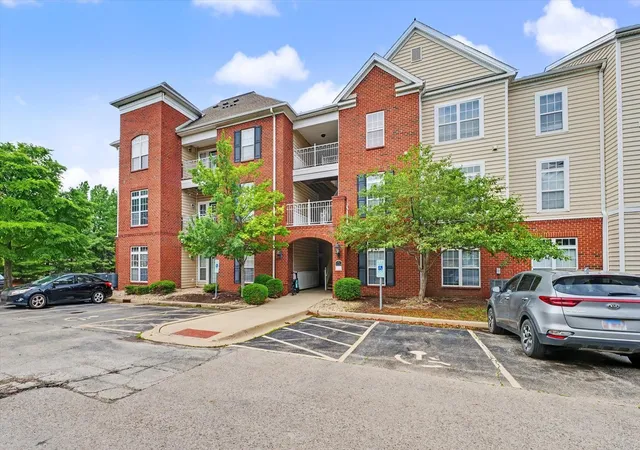 Homes for sale in Urbana, IL | 1905 N Lincoln Ave #317, Urbana, IL 61801 | MLS# 12678420