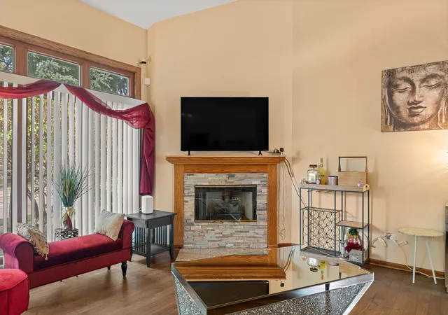 5th image of 6930 Lexington Ct, Tinley Park, IL 60477 | MLS# 12678438