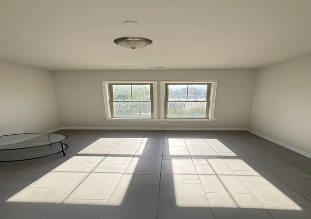 4th image of 3232 S Shields Ave, Chicago, IL 60616 | MLS# 12678488