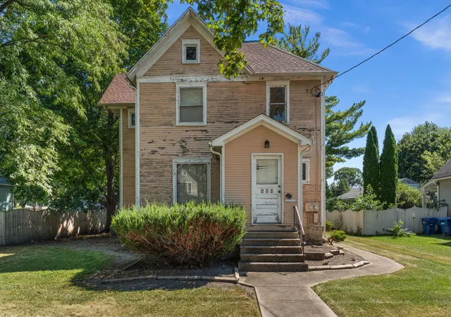 Photo 2 of Multi family home for sale at 424 S 7th Street, De Kalb, IL 60115 | MLS# 12678509 | Listing updated on 2026-09-24