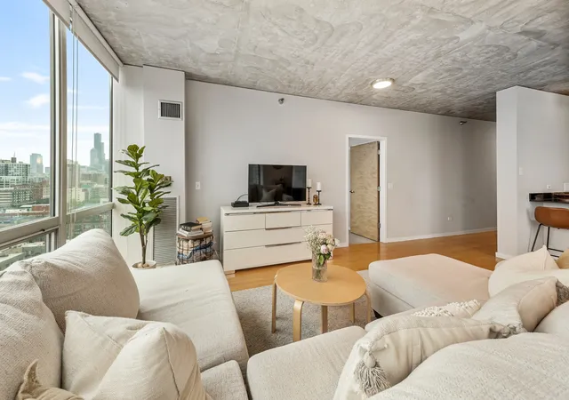 Homes for sale in Chicago, IL | 1845 S Michigan Ave #1605, Chicago, IL 60616 | MLS# 12678531