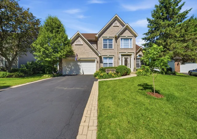 Homes for sale in Geneva, IL | 2814 Miller Rd, Geneva, IL 60134 | MLS# 12678538