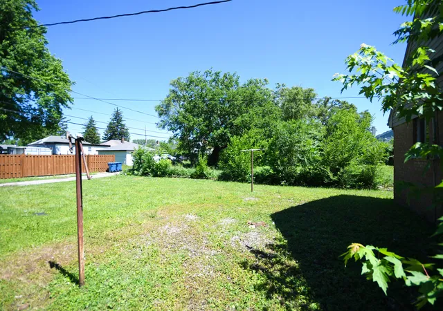 4th image of 1224 Center Ave, Chicago Heights, IL 60411 | MLS# 12678623